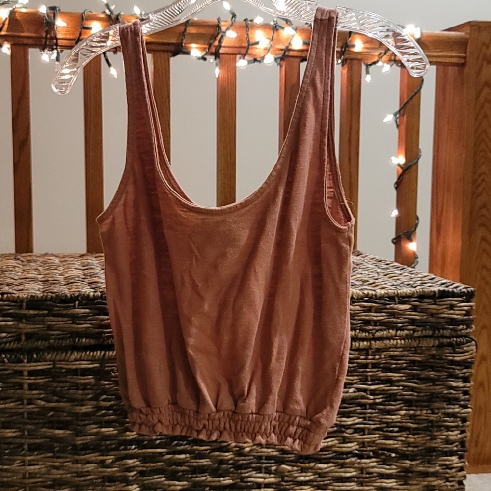 Cropped Tank
